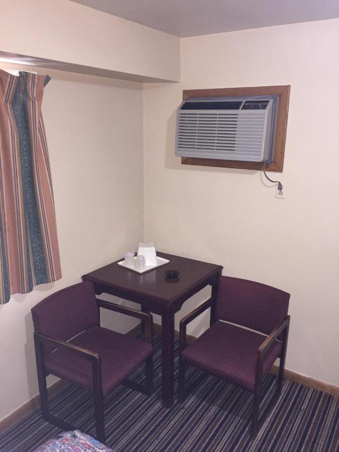 Budget Inn - Cambridge Habitación foto